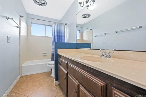 11055 Calle Oro Verde, Valley Center CA  92082-4202 exterior