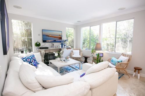 1 Belfort, Newport Beach CA  92657-1075 exterior