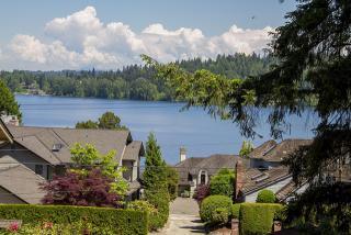3417 181 Pl, Redmond WA  98052-5932 exterior