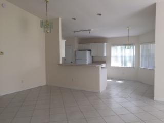 618 Middlebury Loop, New Smyrna, FL 32168-2108