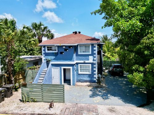 919 2nd St, West Palm Beach, FL 33401-4405