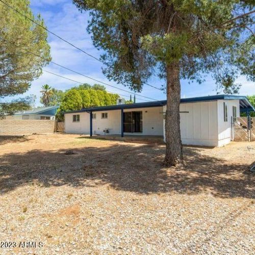 11 Danser Dr, Sierra Vista AZ  85635-1101 exterior