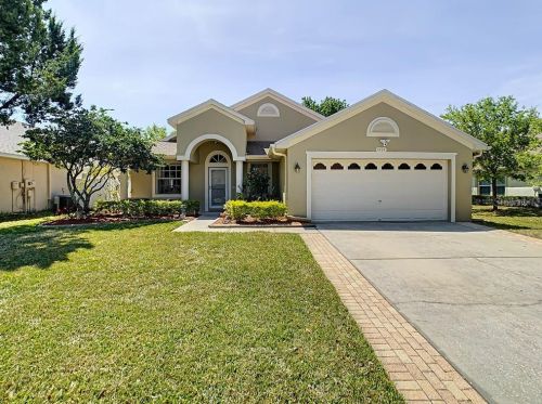4784 Ridgemoor Cir, Palm Harbor FL  34685-3149 exterior