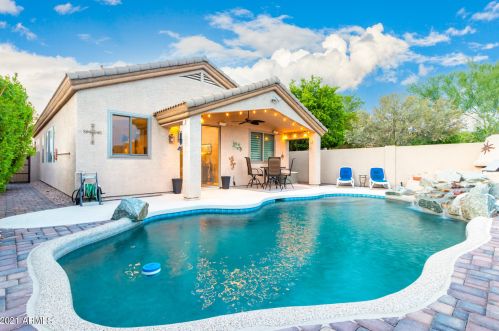 5051 Lucia Dr, Cave Creek AZ  85331-2339 exterior