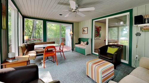 328 Mohican Trl, Mercer PA  16137-9333 exterior