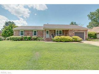 3416 Churchill Dr, Portsmouth, VA 23703-3904