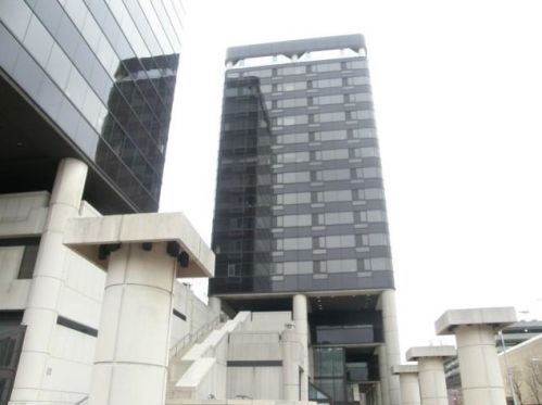 127 Greyrock Pl, Stamford CT  06901-3100 exterior