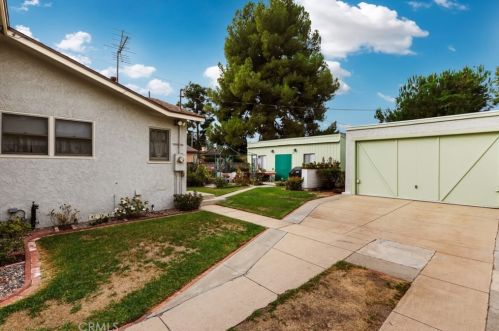 6017 Kauffman Ave, Temple City CA  91780-1742 exterior