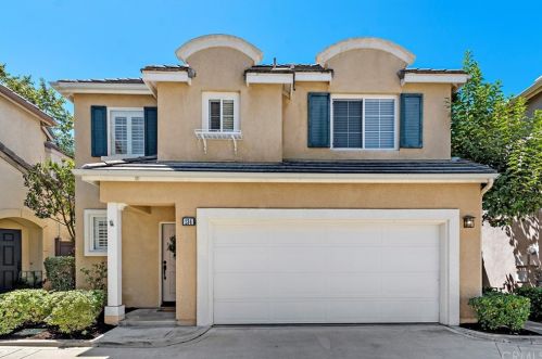 134 Bloomfield Ln, Trabuco Canyon, CA 92688-8748