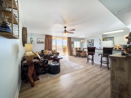 670 Santa Rosa Blvd, Fort Walton Beach, FL 32548-6088