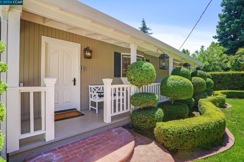 1539 Las Trampas Rd, Alamo CA  94507-1846 exterior