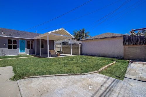 4847 Carfax Ave, Lakewood CA  90713-2417 exterior