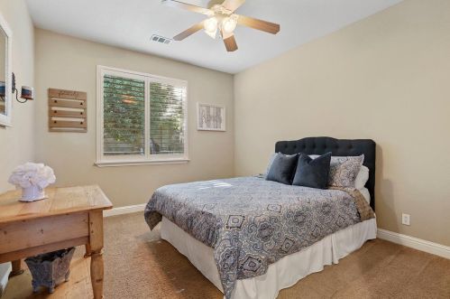 1238 River Pointe Dr, Lodi CA  95240-0564 exterior