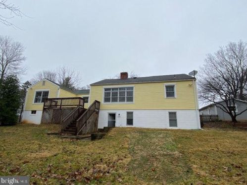 4941 River Rd, Shepherdstown, WV 25443-5066