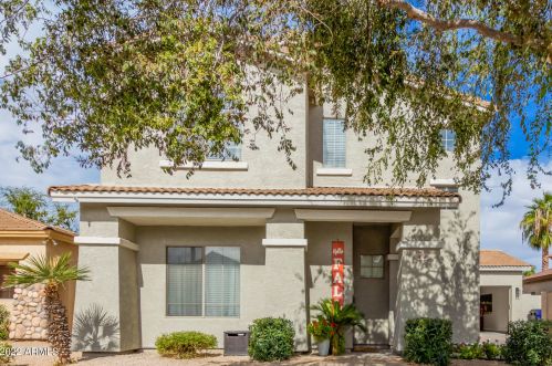 898 Christine Pl, Chandler, AZ 85225-1357