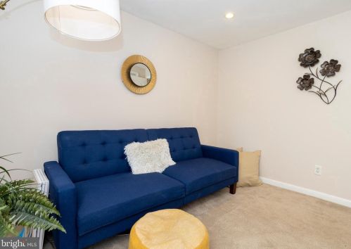 1202 Wedgewood Rd, Flourtown PA  19031-2127 exterior