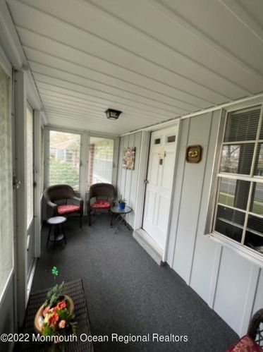 145 Buckingham Dr, Lakewood, NJ 08701-7806