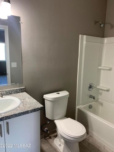 4330 Elvado Rd, Tucson AZ  85746-9355 exterior