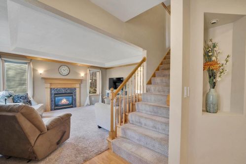 901 Melissa St, Menasha, WI 54952-2013