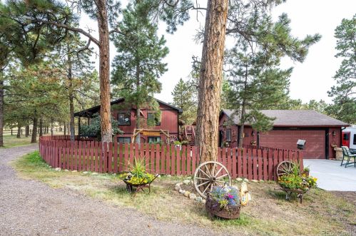 5045 Pine Ridge Dr, Elizabeth, CO 80107-7868