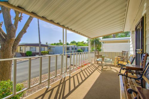 171 Sunset Way, West Pittsburg, CA 94565-5426