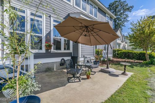 66 National Blvd, Beaufort SC  29907-1766 exterior