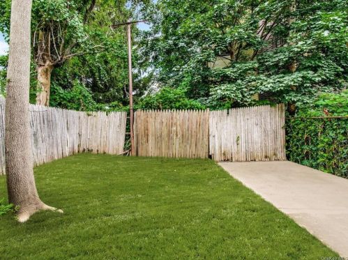 17 Ter Ave, Mount Vernon NY  10550-1814 exterior