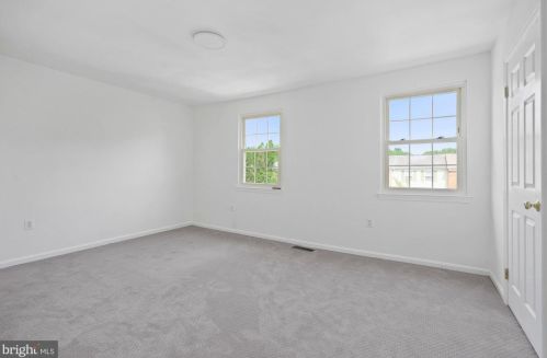 2796 Middlecoff Pl, Falls Church VA  22043-3514 exterior