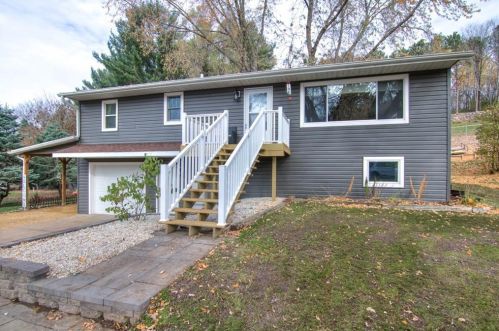 701 10th Ave, Bloomer, WI 54724-1413