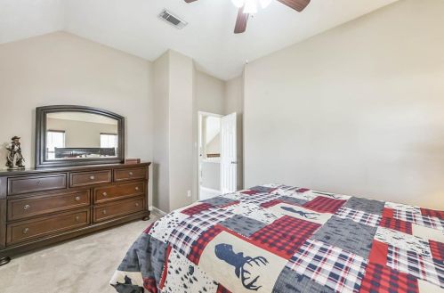 25993 Royal Emerald Ln, Humble TX 77339-5040 exterior