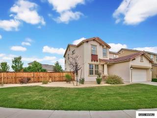 6636 Geranium Way, Sparks, NV 89436-9182