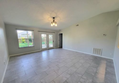 2262 Appalachian Dr, Melbourne, FL 32935-3365