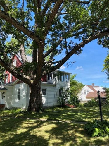 99 Clematis Ave, Waterbury CT  06708-1042 exterior