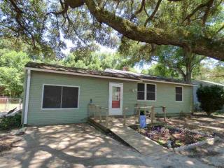 313 Ada Wilson Ave, Pensacola, FL 32507-2415