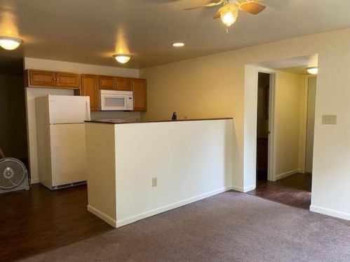 6705 Ridge Rd, Hobart, IN 46342-2305