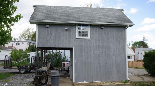 9 16th St, Camp Hill PA  17011-4801 exterior