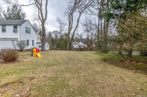 15 Fenimore Rd, New Rochelle NY  10804-2103 exterior