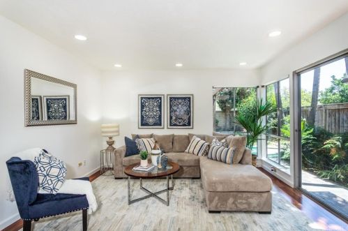 406 Massachusetts Ln, Placentia CA  92870-5017 exterior