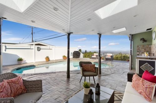 5529 Littlebow Rd, Palos Verdes Estates CA  90275-2366 exterior