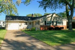 2832 Hinde Ave, Sandusky, OH 44870-5924