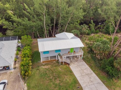 3832 Stabile Rd, Saint James City, FL 33956-2373
