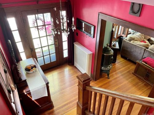 226 Old Mill Rd, West Nyack NY  10994-1414 exterior