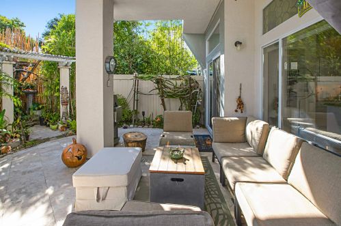 7713 Hazard Center Dr, San Diego CA  92108-4541 exterior