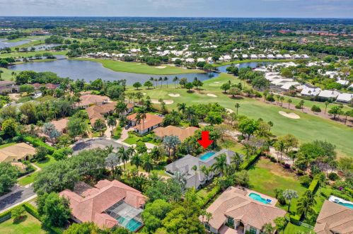 2549 Seminole Cir, West Palm Beach, FL 33409-7460