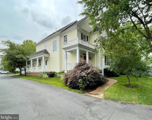 153 Amalfi Ct, Purcellville VA  20132-5816 exterior