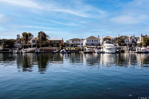 11 Harbor Island Rd, Newport Beach, CA 92660