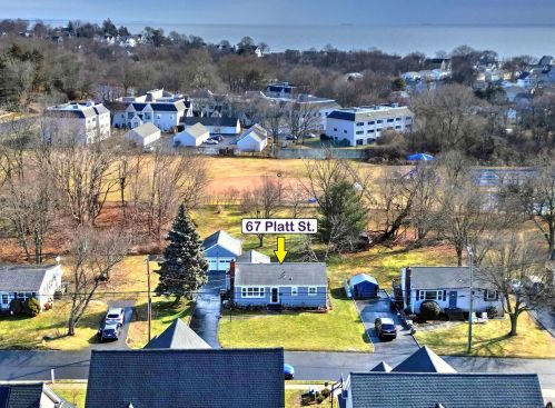 67 Platt St, Milford, CT 06460-7612