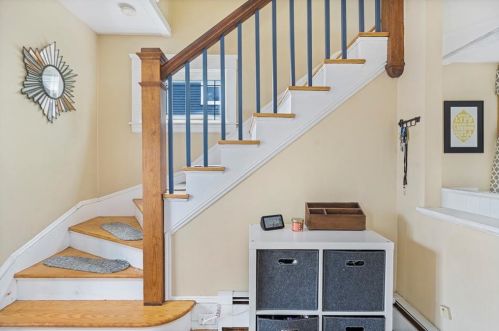 136 Whitford Ave, Providence RI  02908-3430 exterior