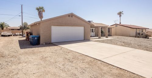 2184 Constellation Ln, Lake Havasu City, AZ 86403-4839