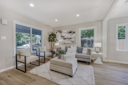 1172 Fay St, Redwood City CA  94061-2241 exterior